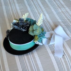 Womens TINATOO Comodore Church/ Derby Hat Size S/M